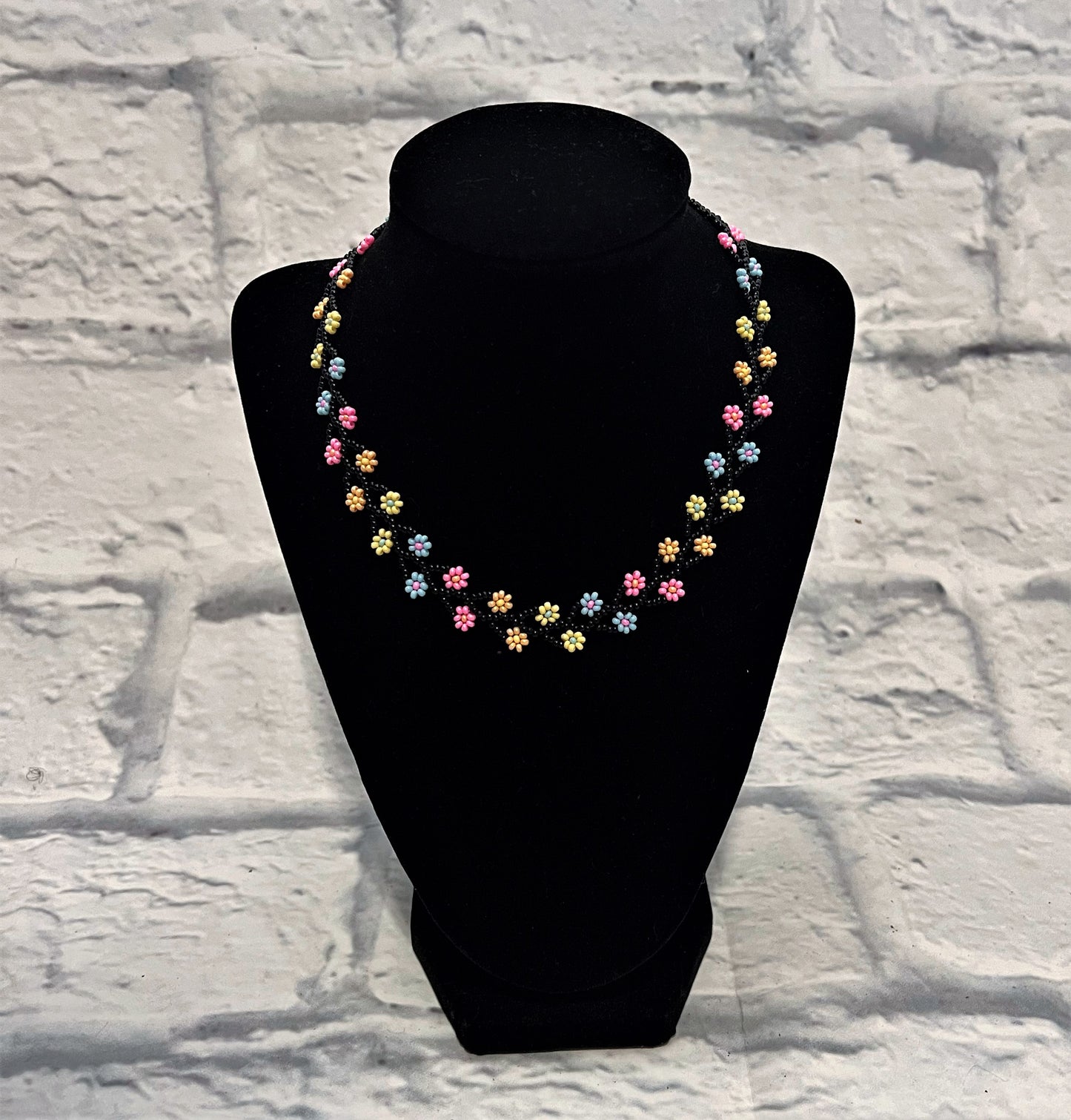 Small flower necklace set