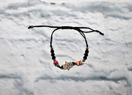 Ojo Turco mano bracelet