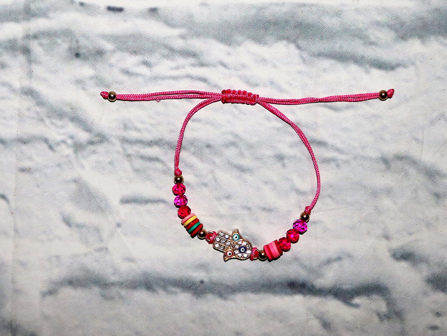 Ojo Turco mano bracelet