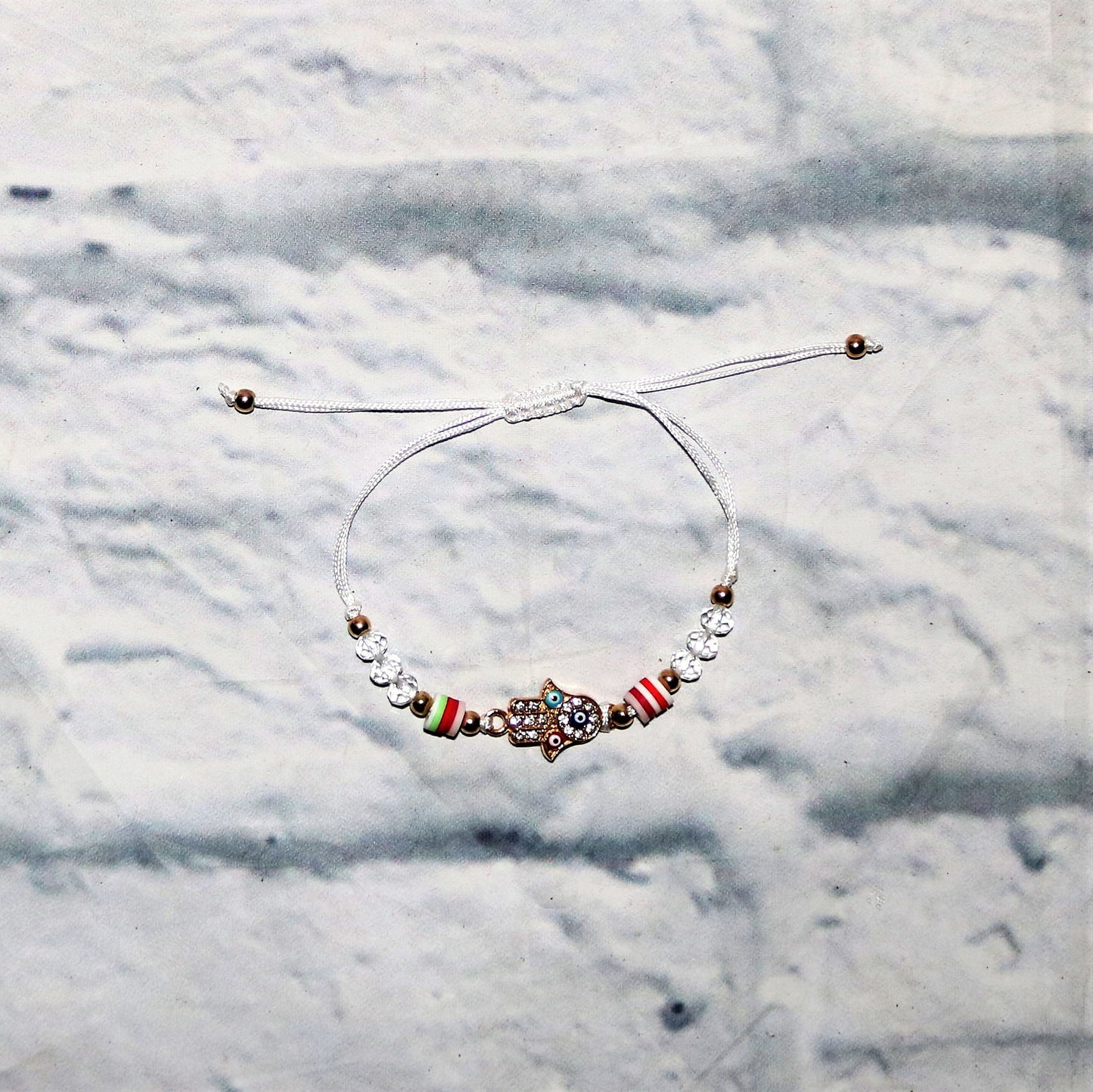 Ojo Turco mano bracelet