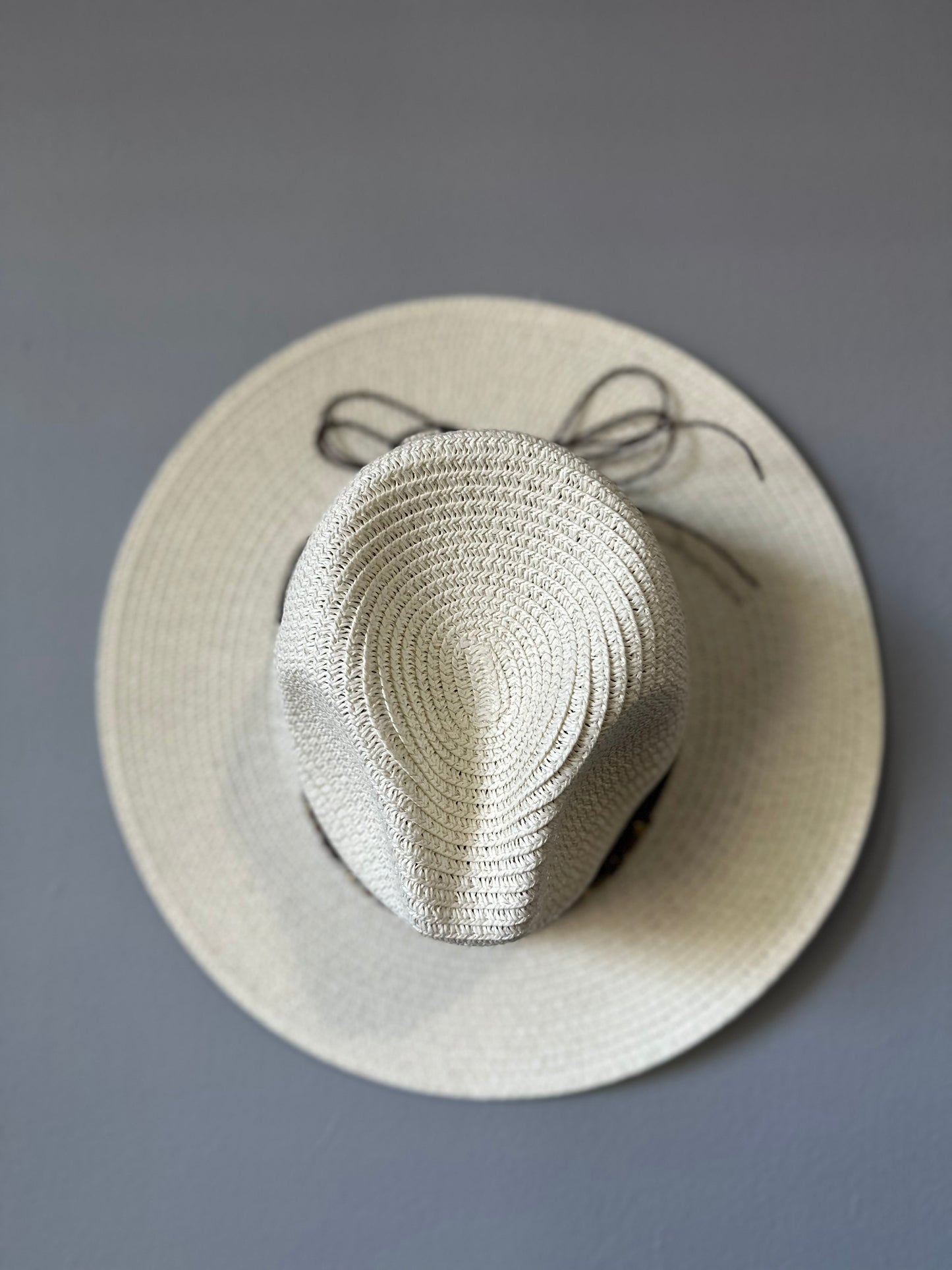 Vamos Pa La Playa Sombrero