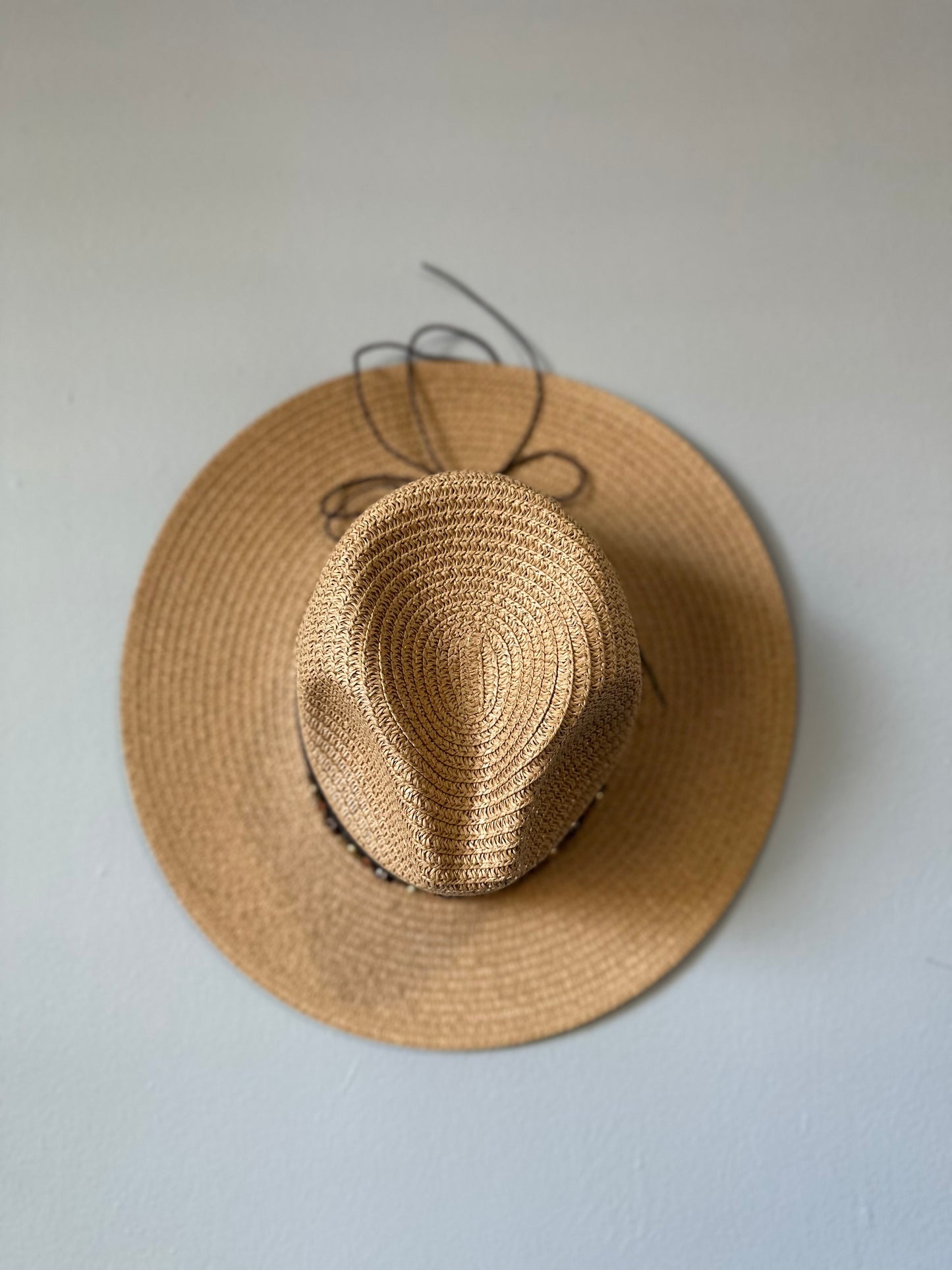 Vamos Pa La Playa Sombrero